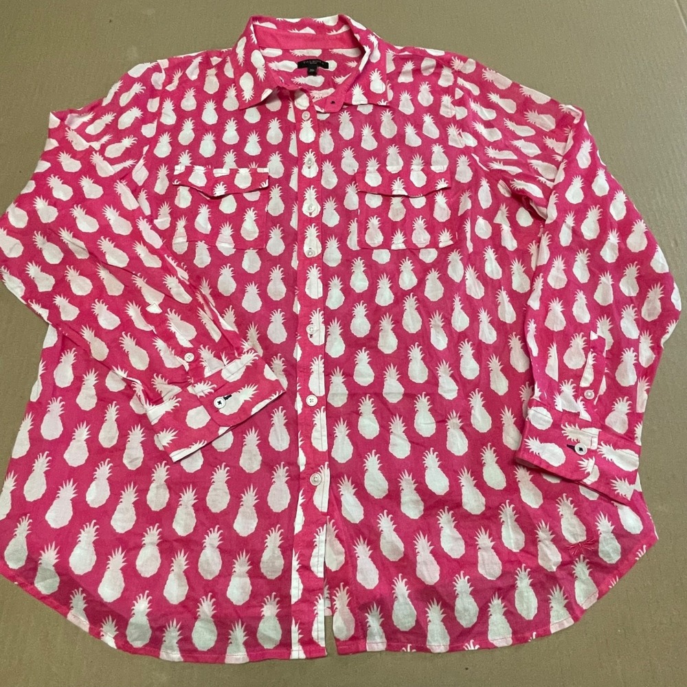 Talbots Petite Medium  MP Long Sleeve Pink Pineapple Women's Button-Up Shirt‎